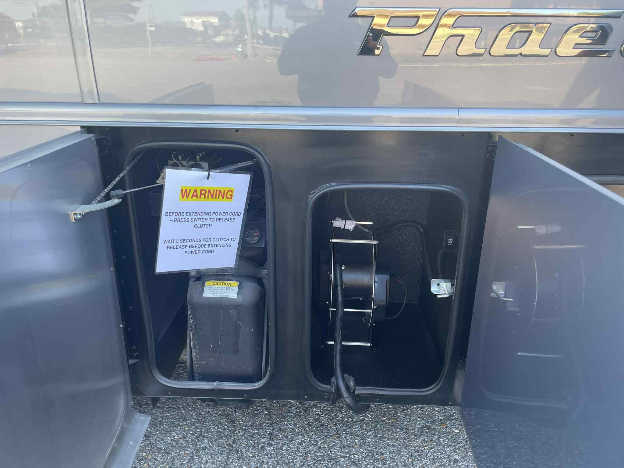 2026 TIFFIN PHAETON 40 IH - Image 32