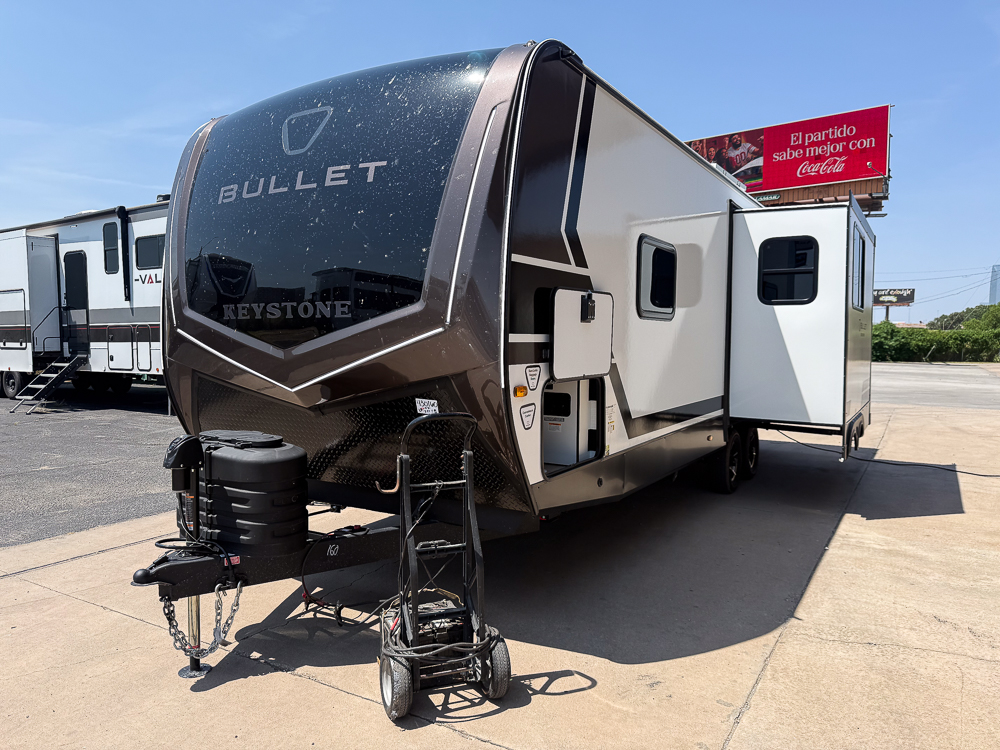 2027 KEYSTONE BULLET 245RKS - Image 2