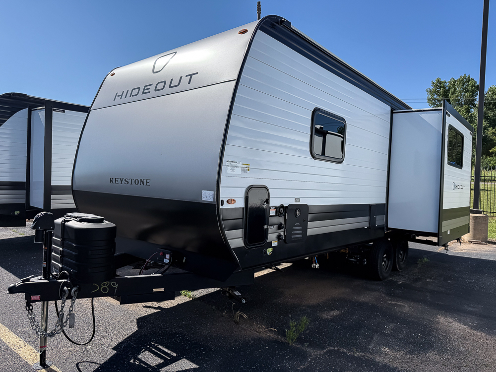 2026 KEYSTONE HIDEOUT 212RKS - Image 2
