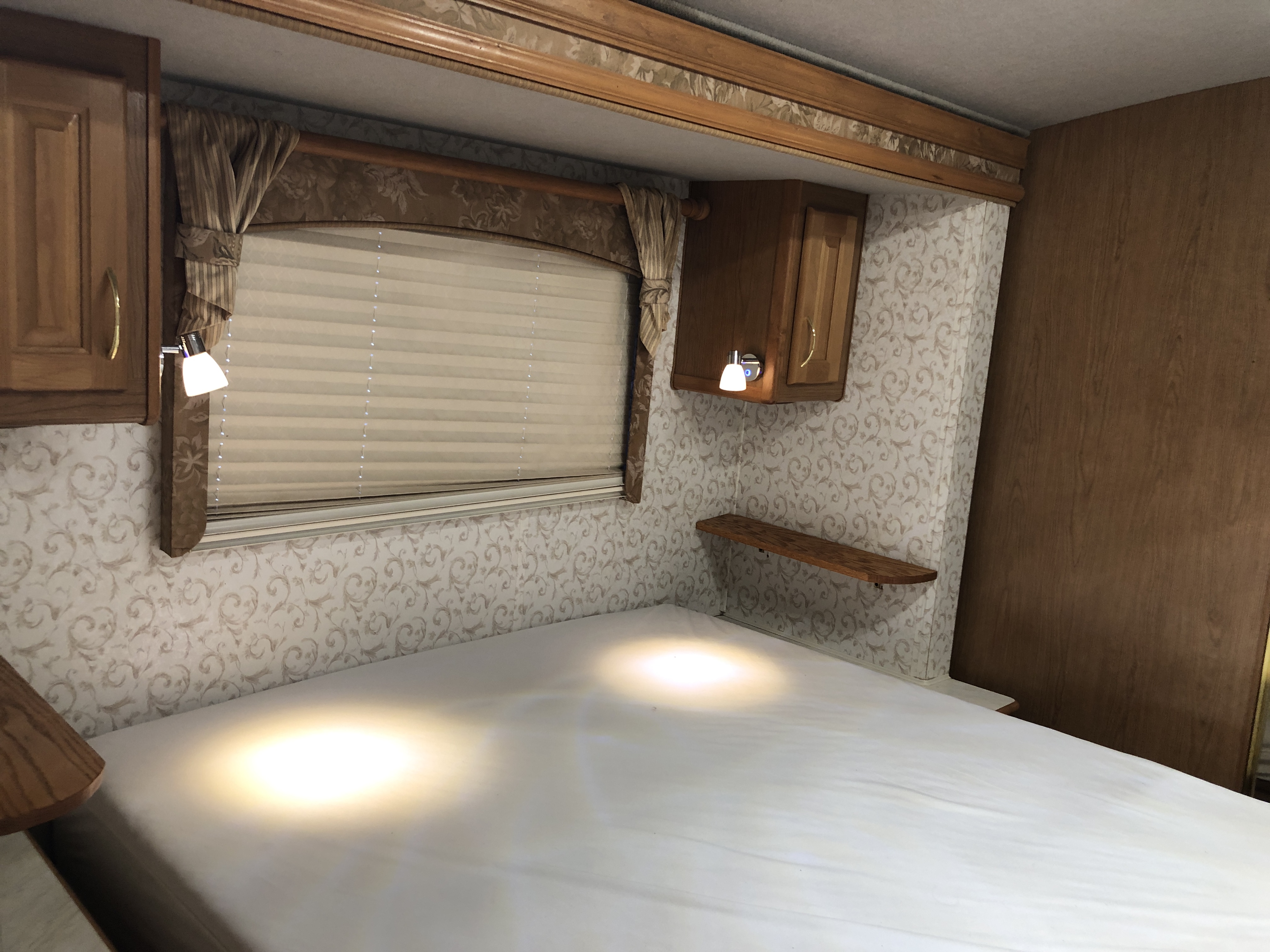 1999 FLEETWOOD SOUTHWIND 34N - Image 21