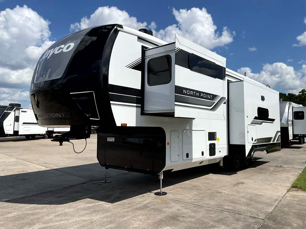 2027 JAYCO NORTH POINT 310RLTS - Image 4