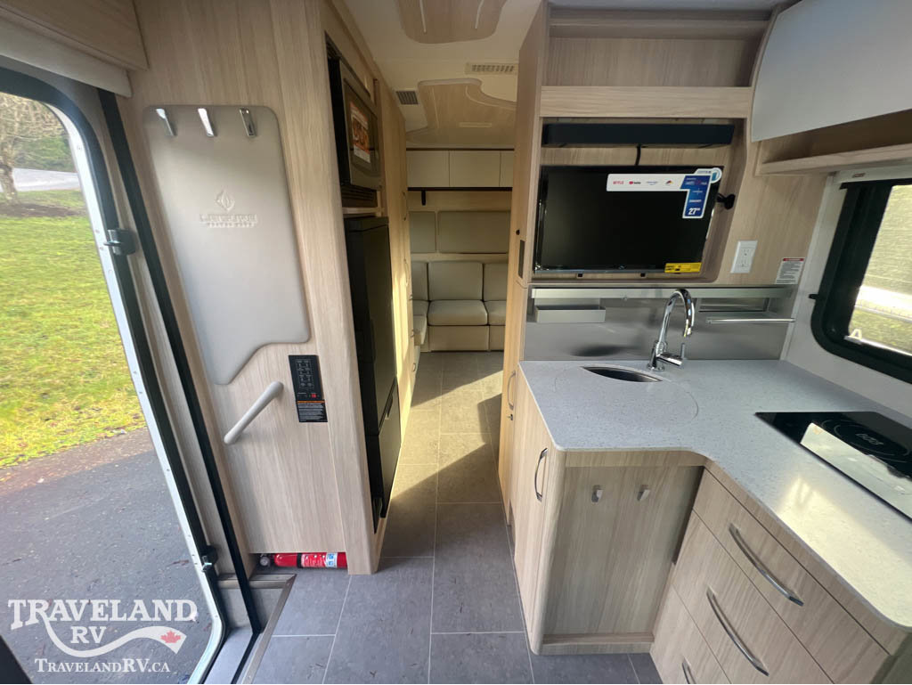 2026 Leisure Travel Unity U24RL - Image 16