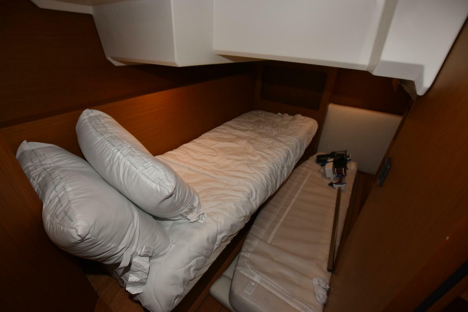 2023 Beneteau Swift Trawler 41 Fly - Image 11