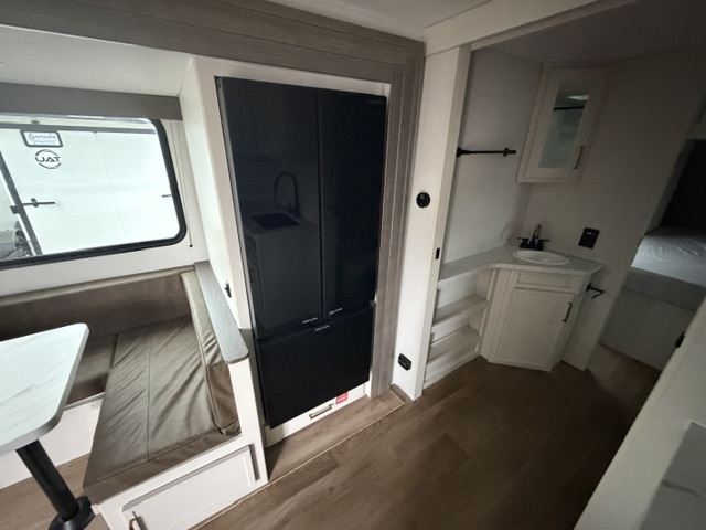 2027 Grand Design Transcend 265BHT - Image 13