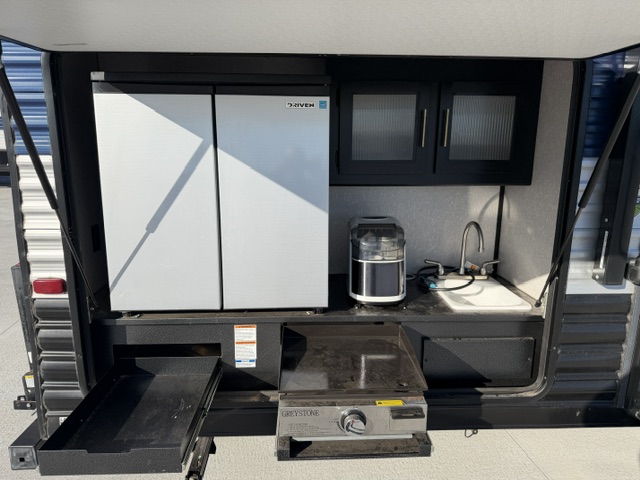 2022 CHEROKEE GREY WOLF 29TE - Image 6