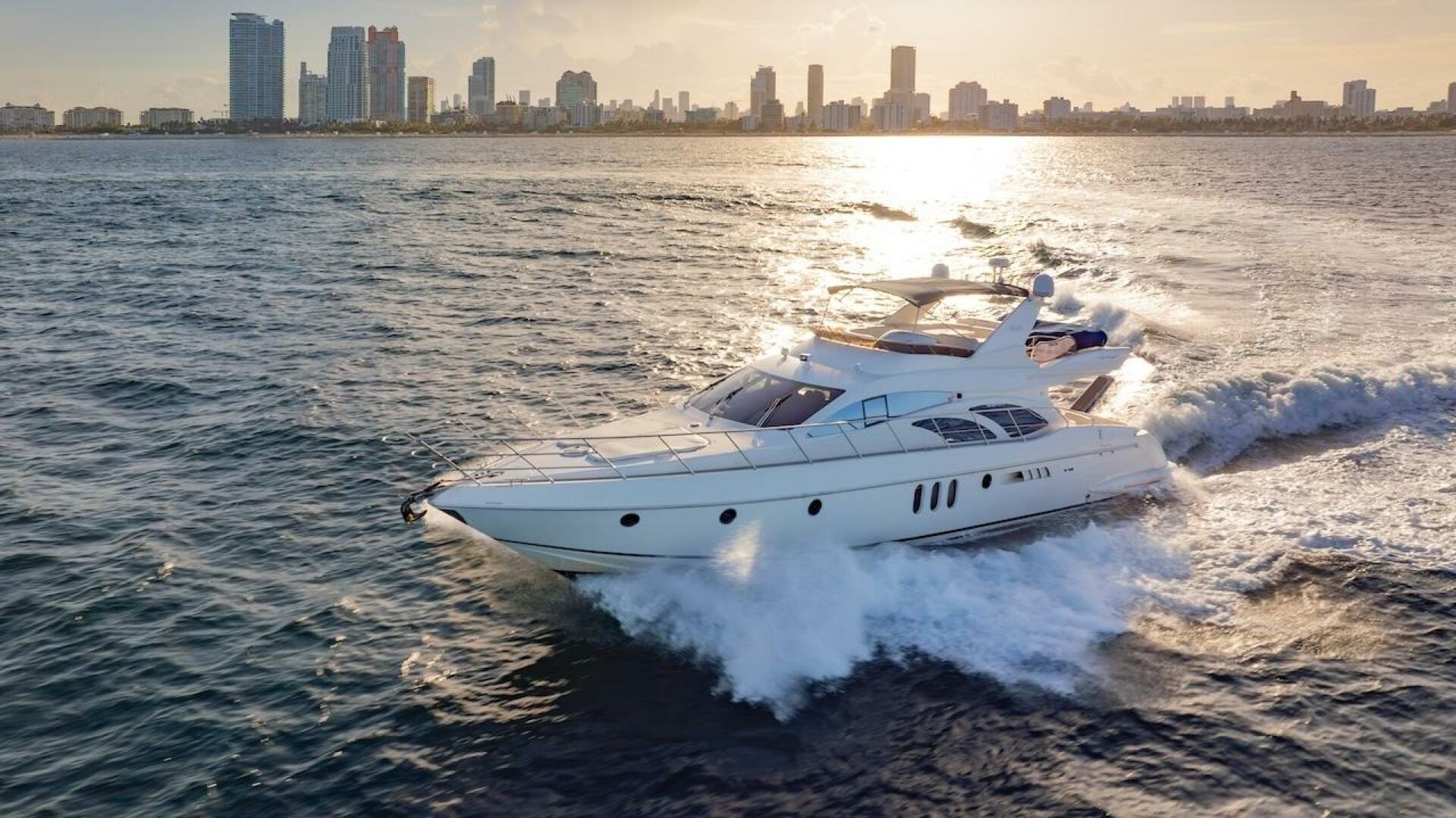2007 Azimut Evolution - Image 3