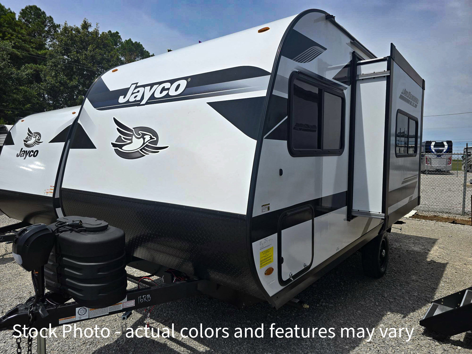 2026 JAYCO JAY FEATHER AIR 16RB - Image 3
