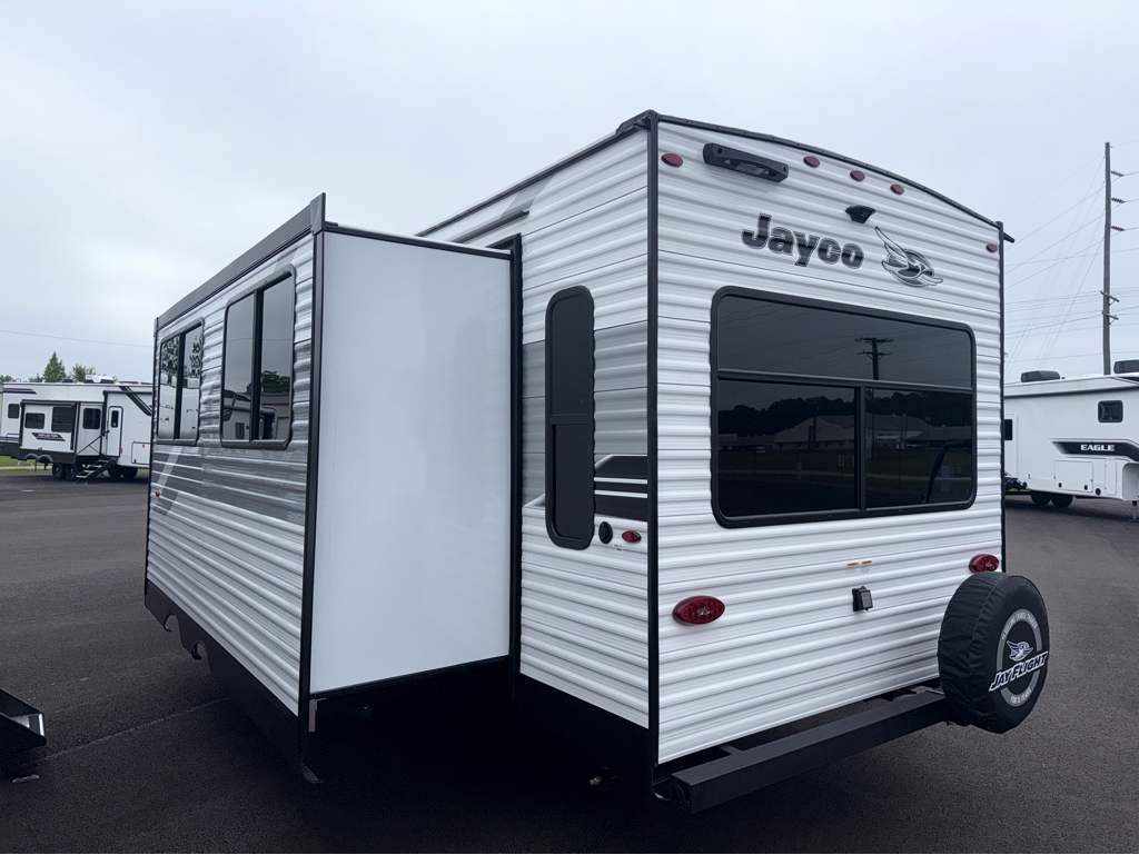 2026 JAYCO JAY FLIGHT SLX 262RLS - Image 3