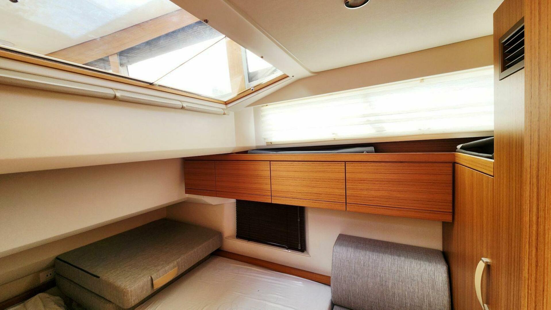 2022 Greenline 40 Hybrid - Image 43