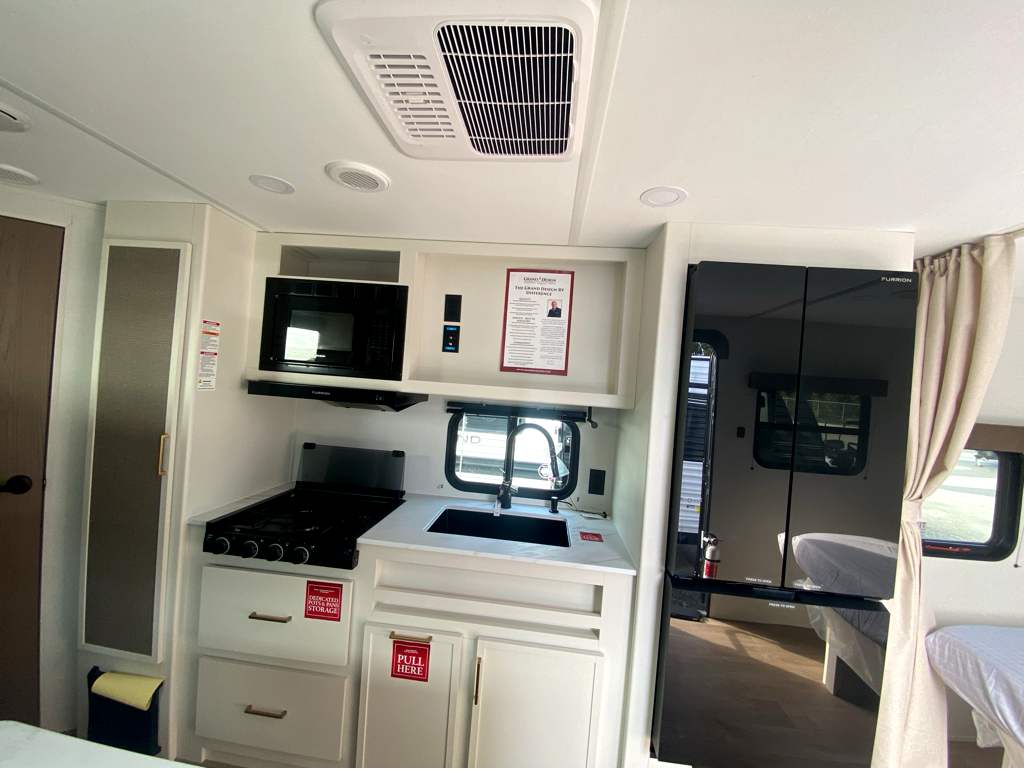 2026 GRAND DESIGN TRANSCEND 19BHX - Image 35