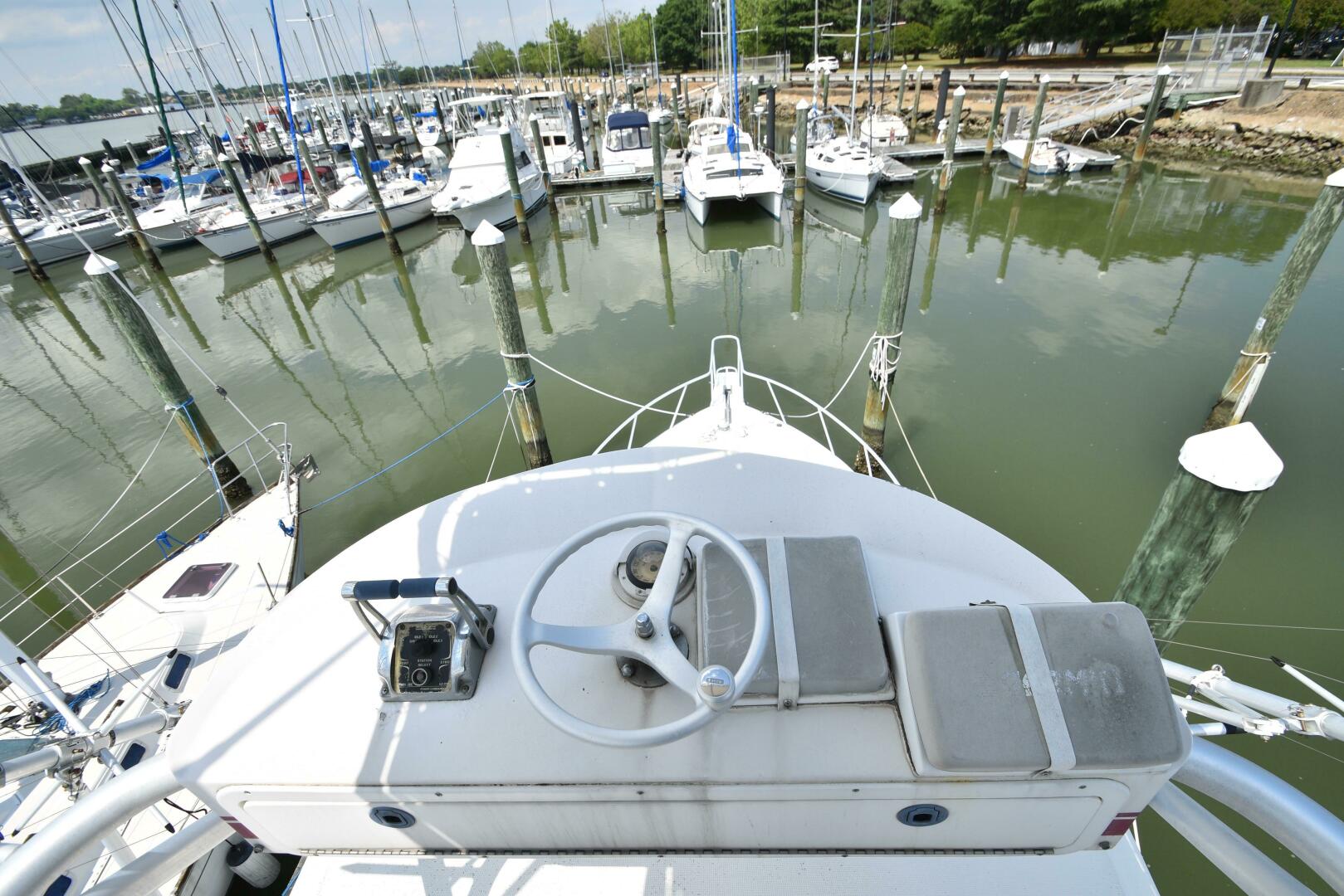 2001 Cabo 35 Express - Image 35