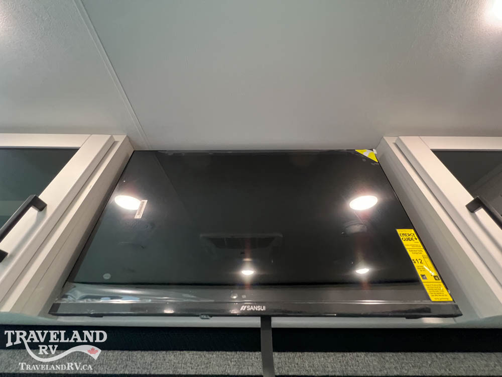 2026 Highland Ridge Range Lite 211RKM - Image 10