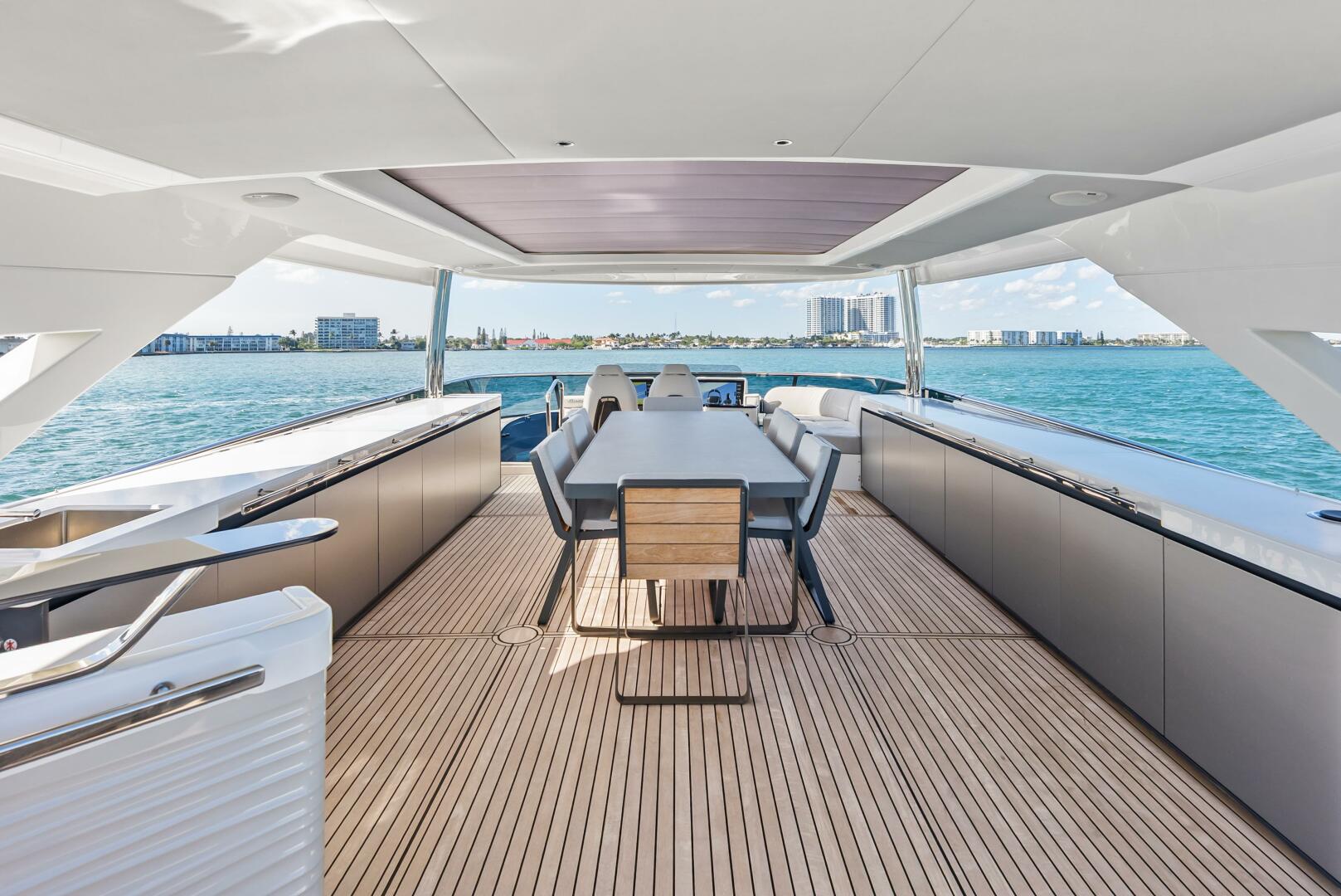 2025 Absolute 75 Navetta - Image 64