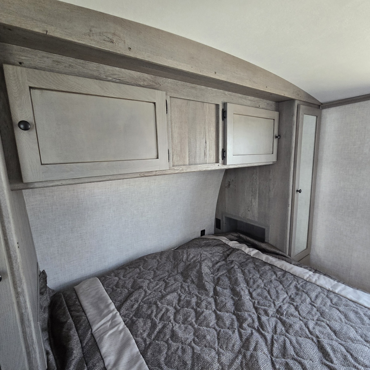 2019 Keystone Outback 300ML - Image 24