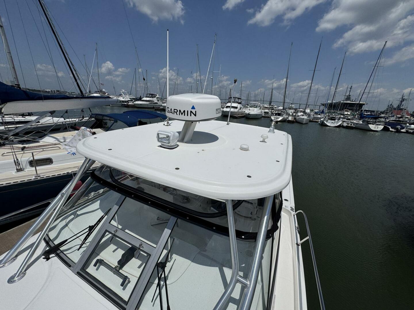 2011 Boston Whaler 305 Conquest - Image 12