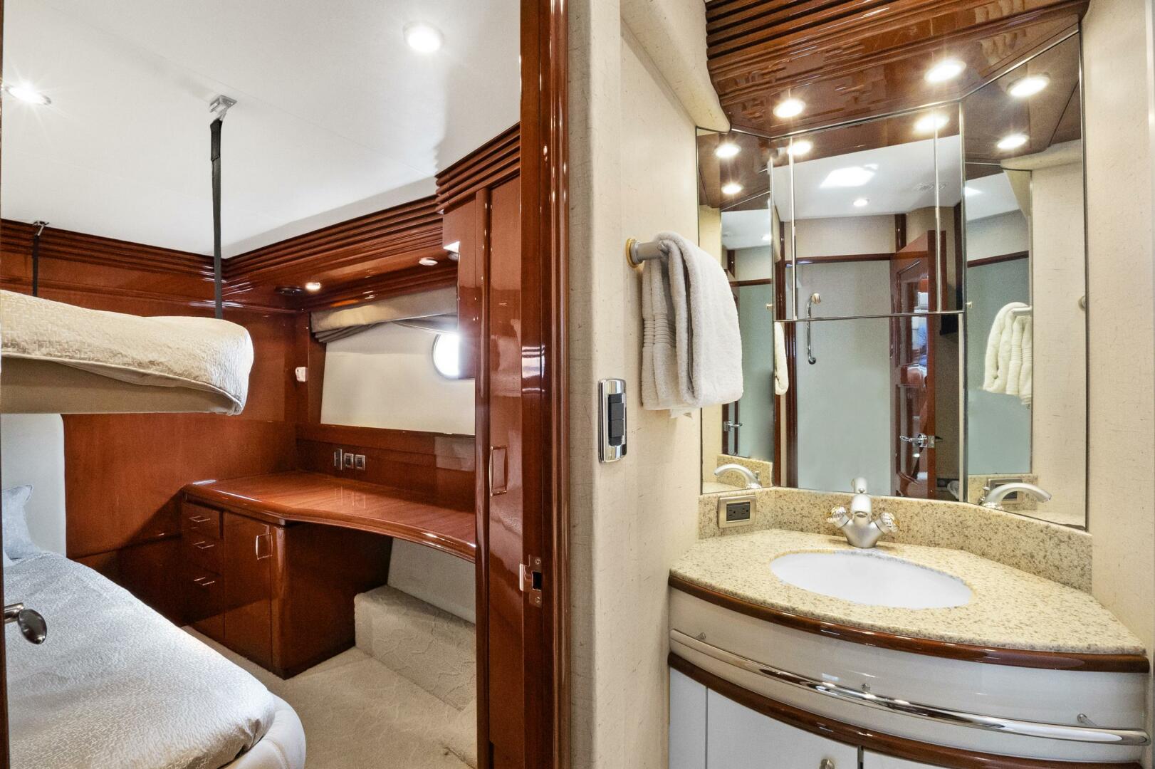 2008 Marquis 690 - Image 33
