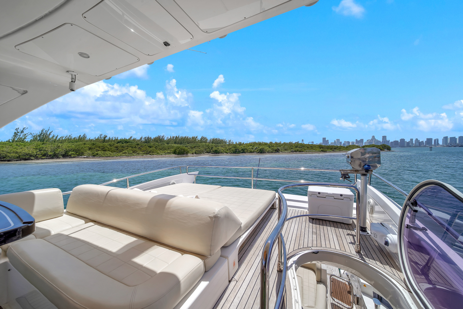 2012 Azimut 64 FLY - Image 29