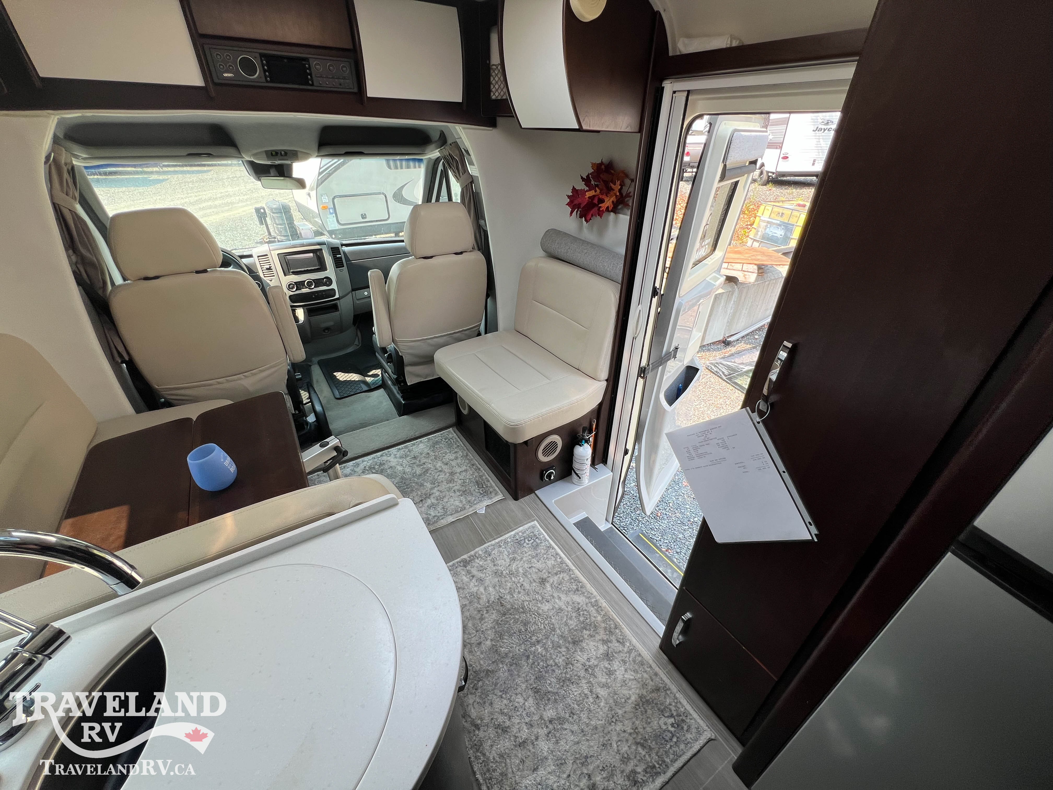 2018 Leisure Travel Serenity S24CB - Image 14