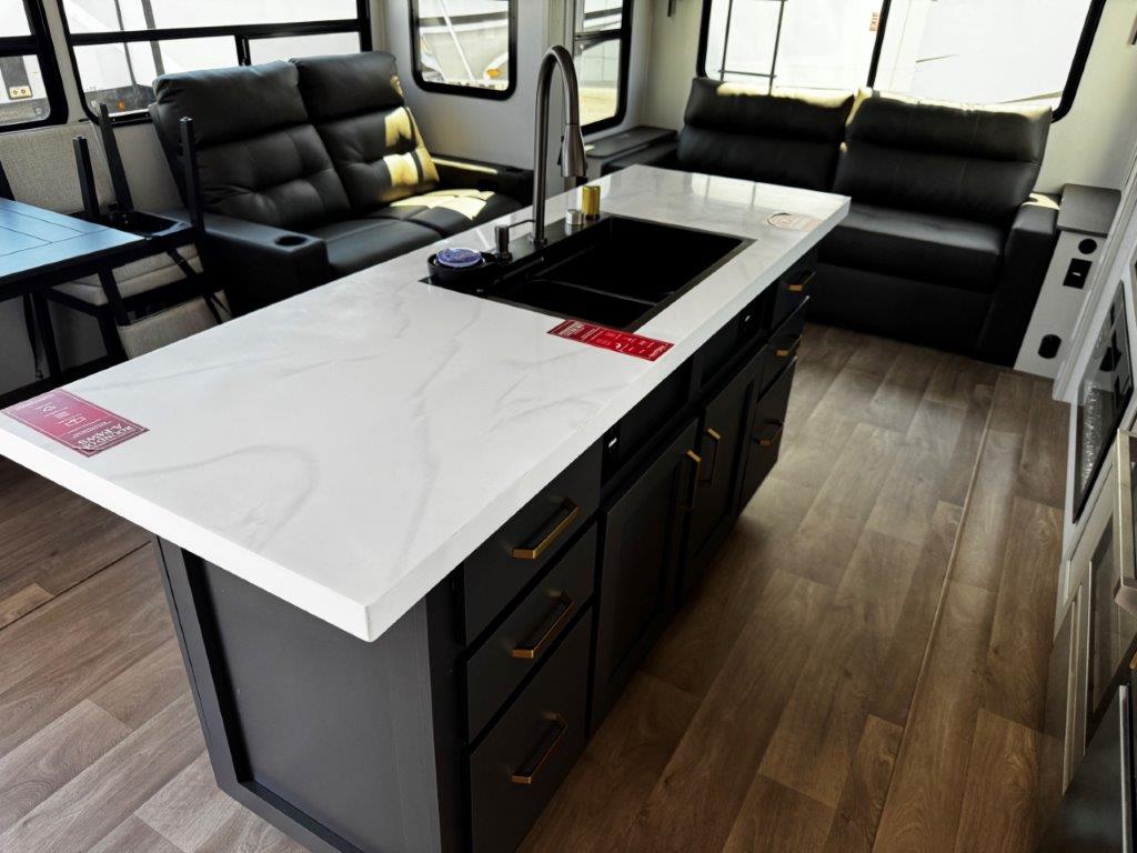 2027 Grand Design Influence 2903RL - Image 9