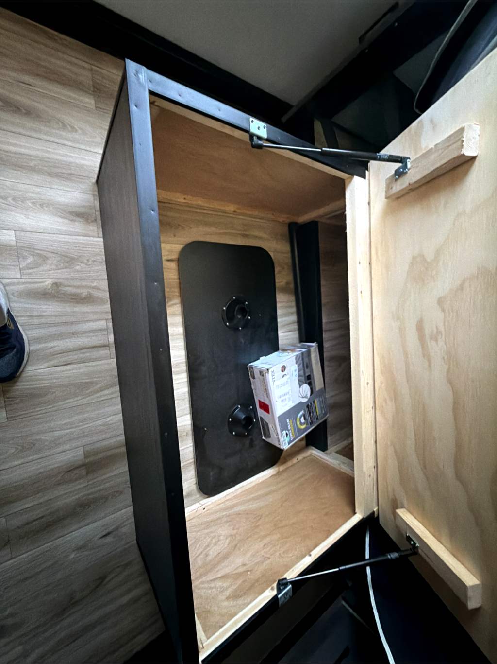 2027 VENTURE RV SPORTTREK 312VTB - Image 34