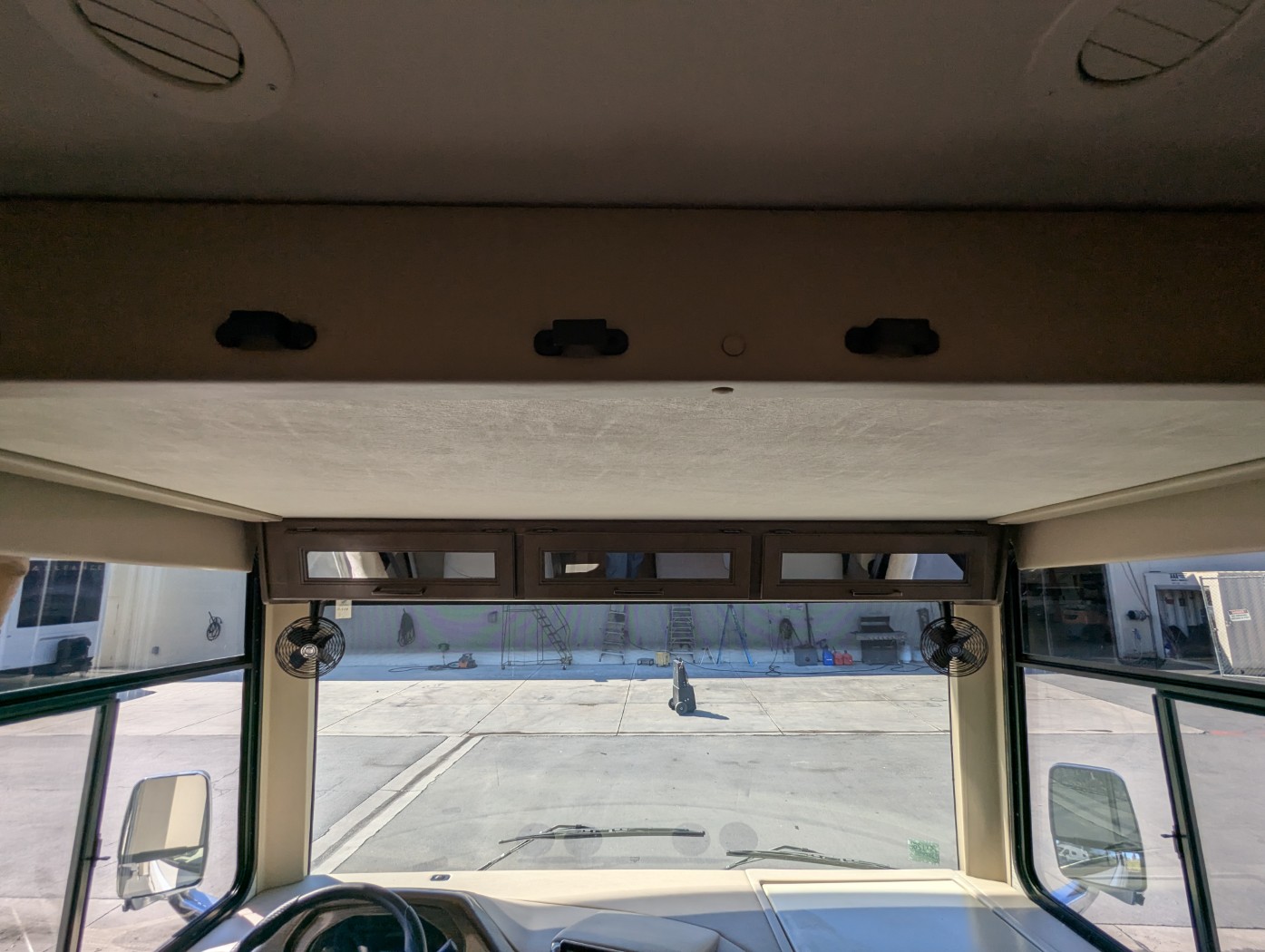 2021 Thor Motor Coach Freedom Traveler A30 - Image 8