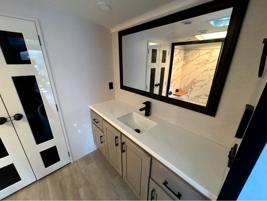 2026 JAYCO PINNACLE 36FBTS - Image 21