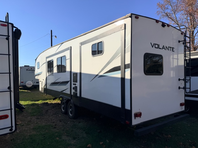 2023 CrossRoads Volante VL310BH - Image 6
