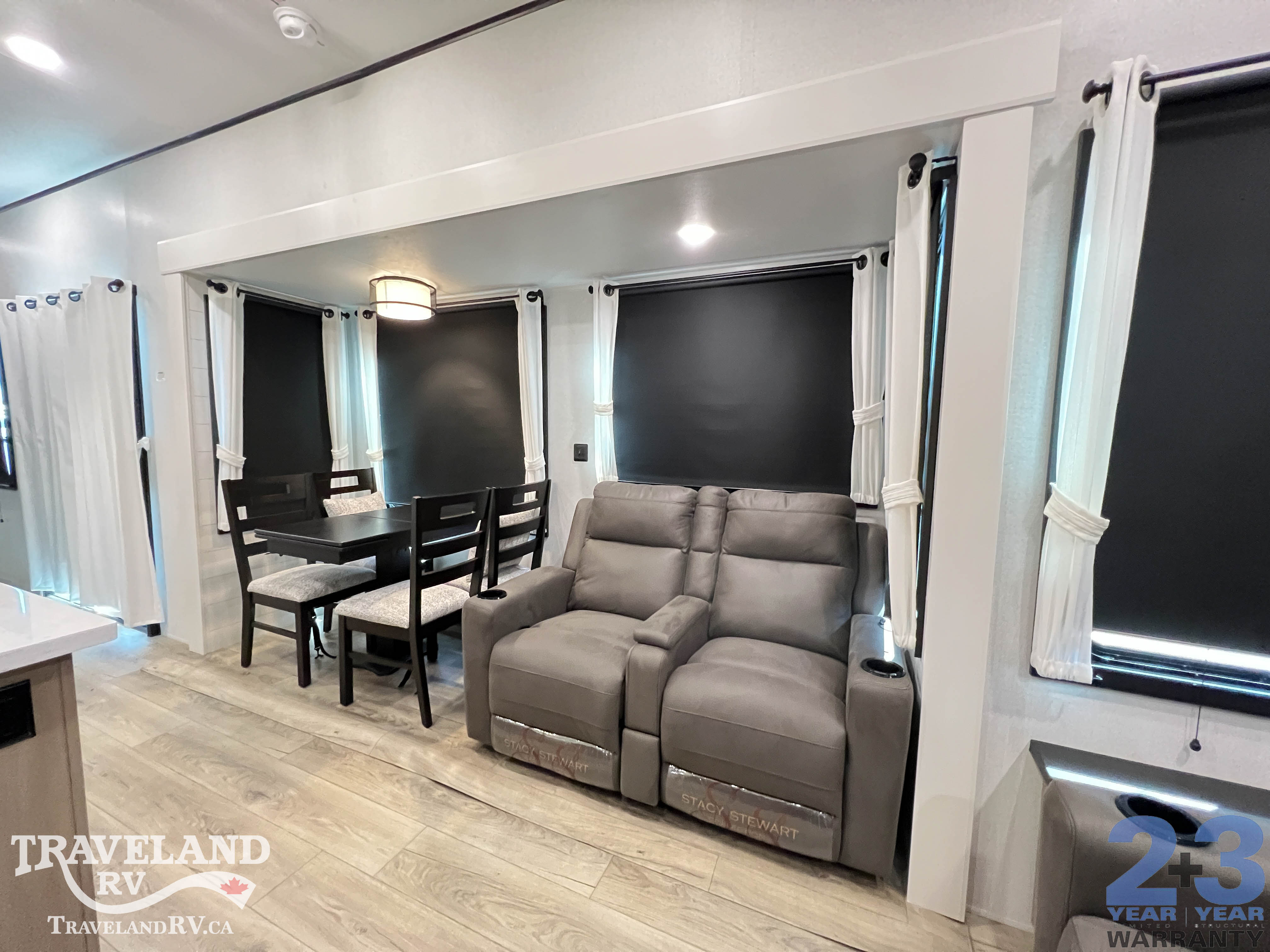 2026 Jayco Jay Flight Bungalow 40DLFT - Image 13