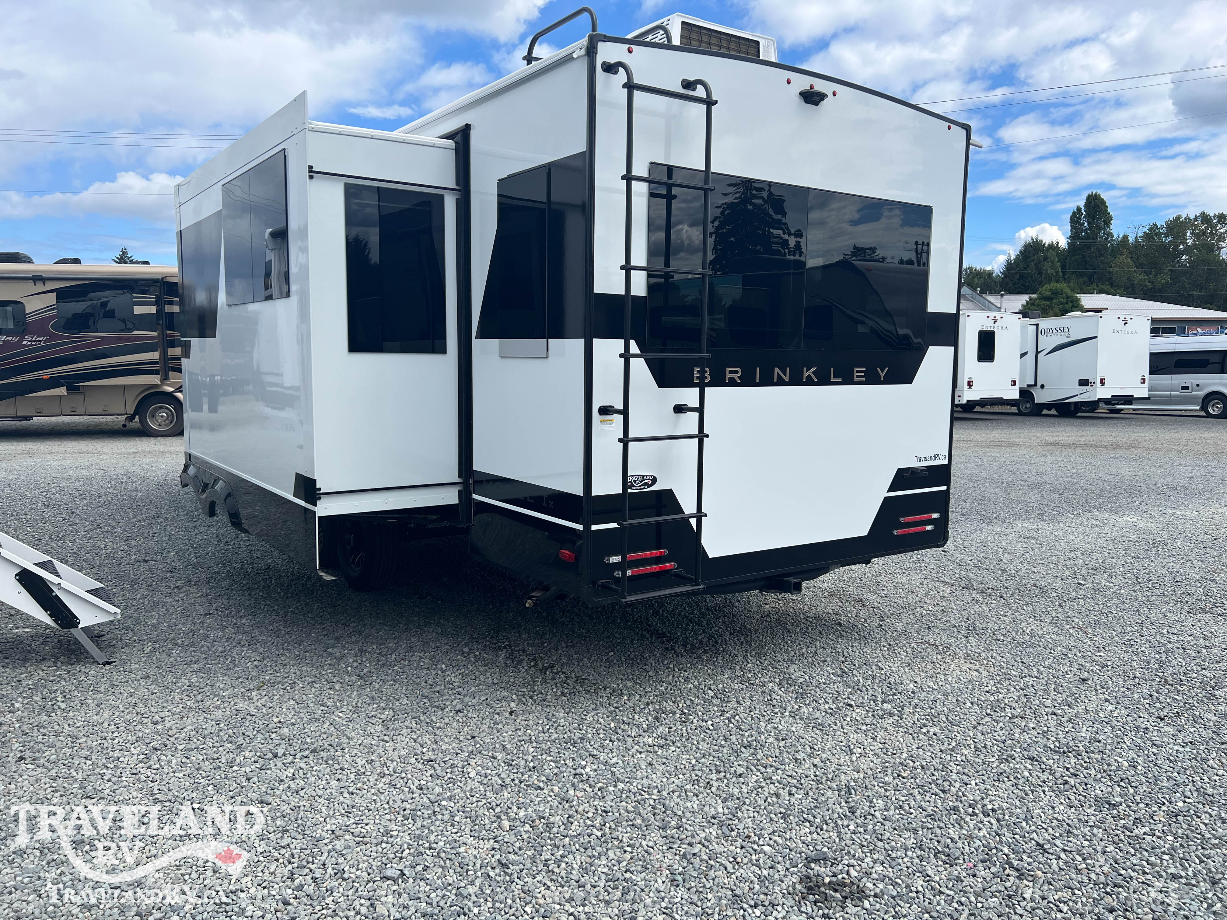 2027 BRINKLEY RV MODEL IX 25X - Image 6