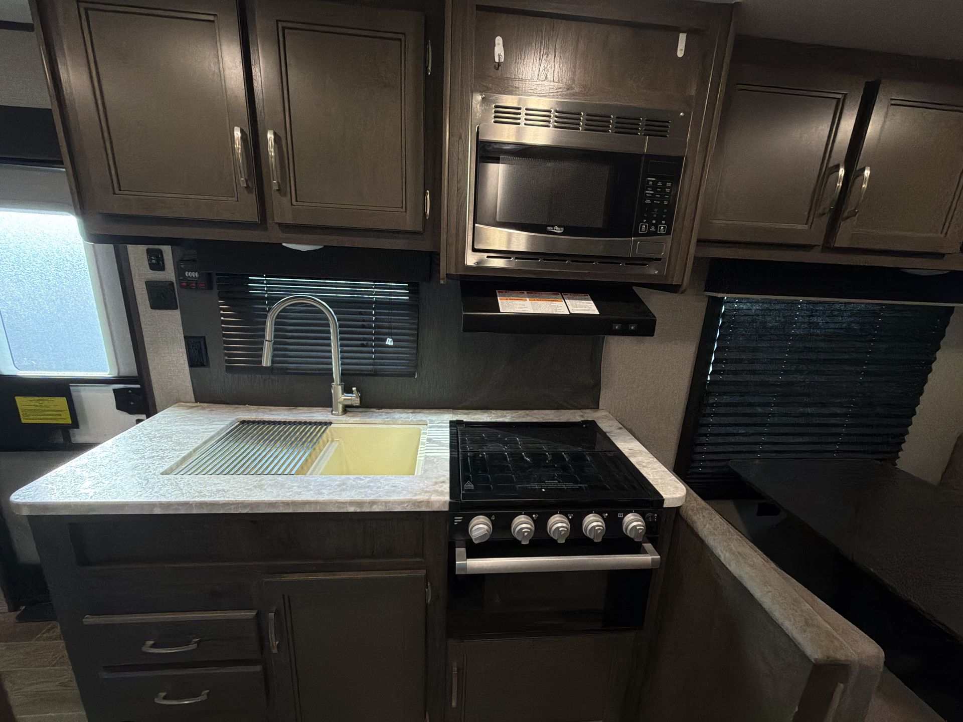 2021 Jayco Jay Flight SLX 8 212QBW - Image 20