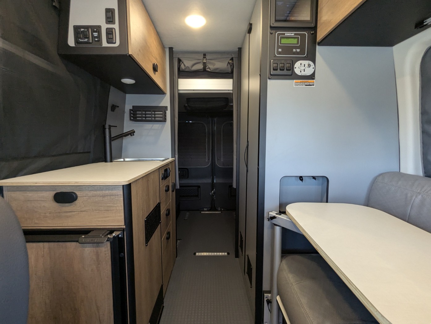2027 Winnebago Revel 44EC - Image 24