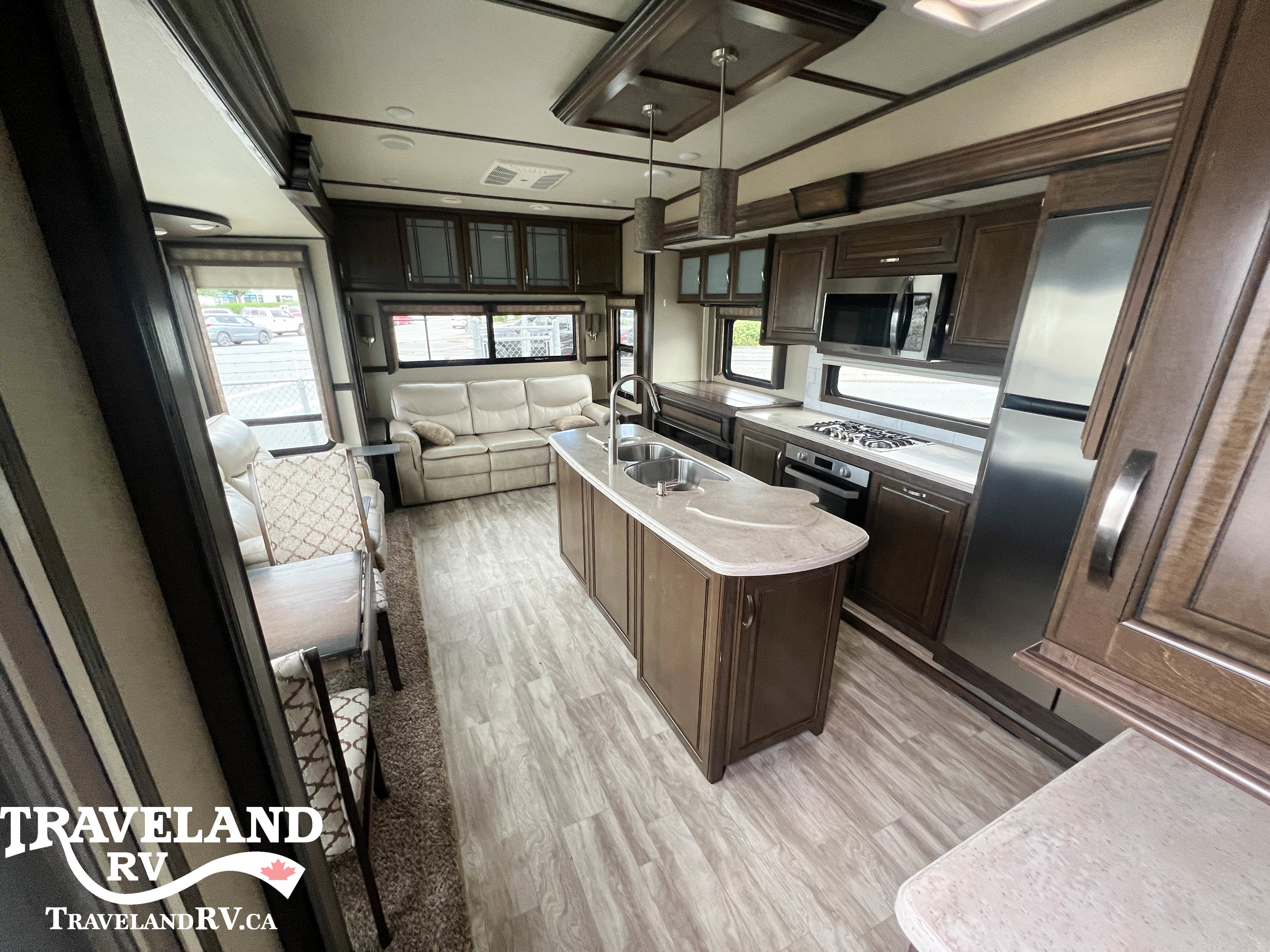 2018 Grand Design Solitude 310GK - Image 5