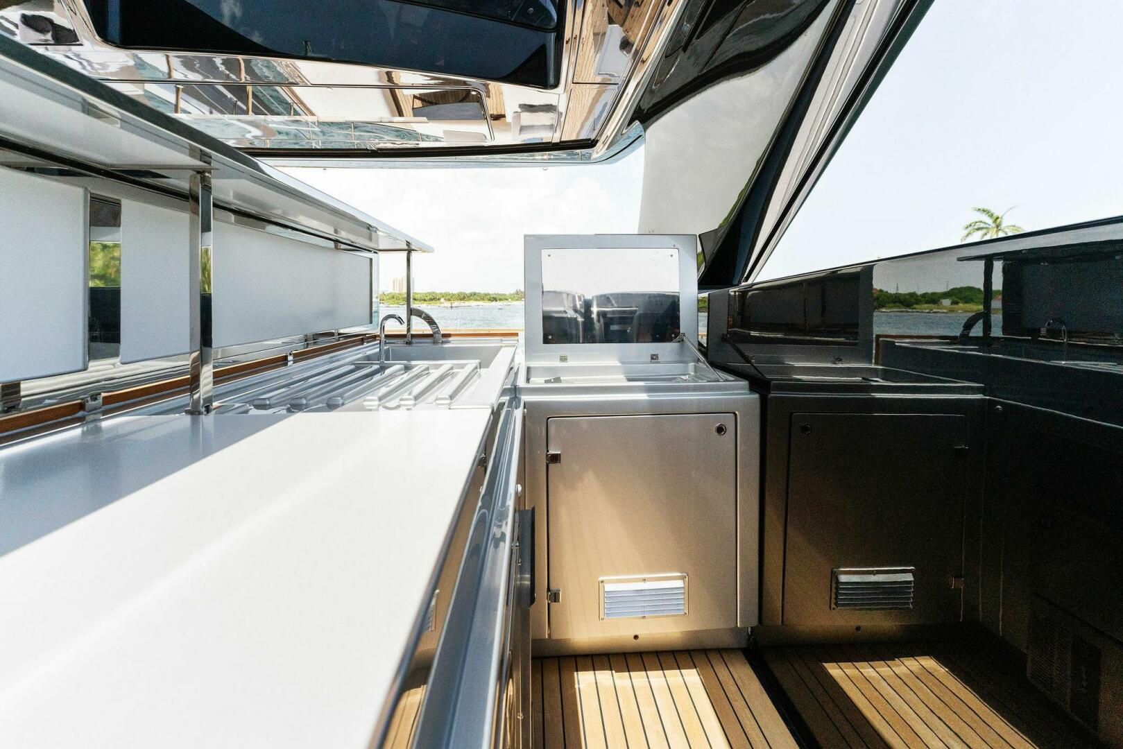 2023 Riva Dolcevita - Image 10