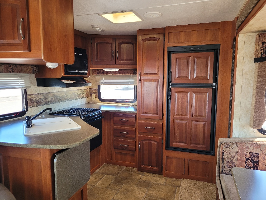 2012 Keystone Cougar XLite 30RKSWE - Image 5