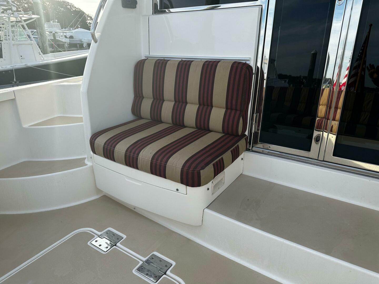 2014 Sabre 42 Salon Express - Image 12