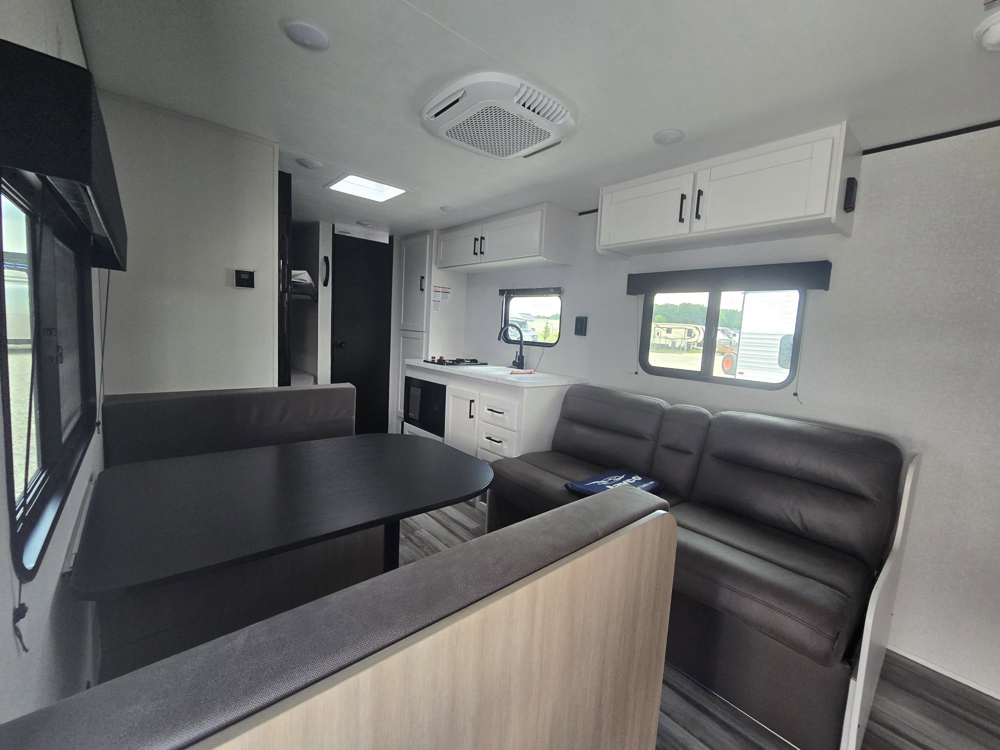 2026 JAYCO JAY FLIGHT SLX 250BH - Image 11