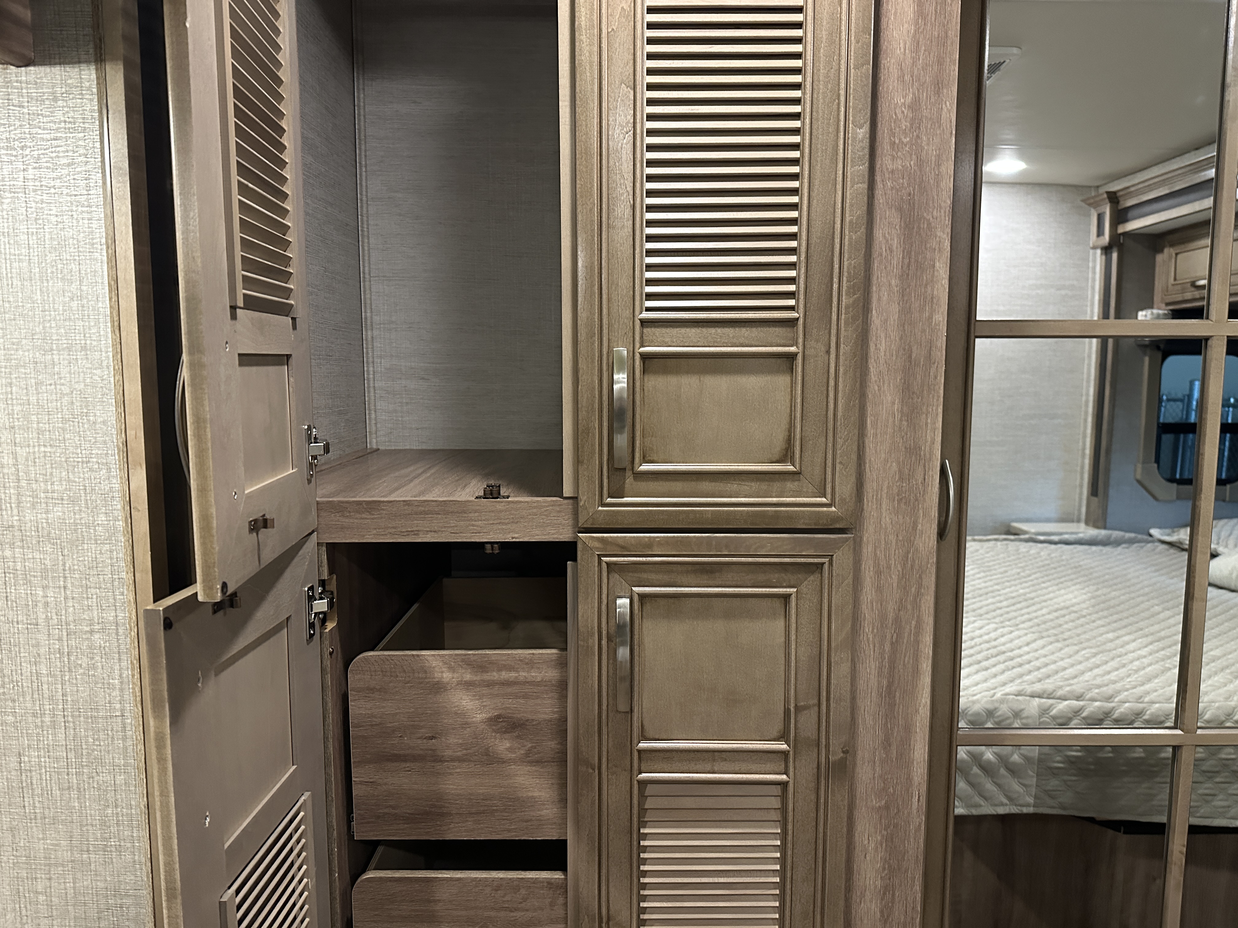2021 JAYCO PRECEPT 36H - Image 18