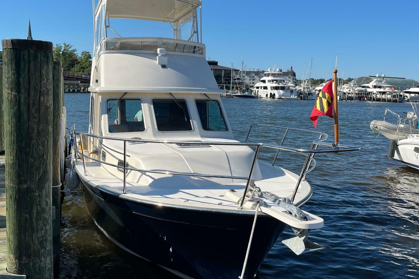 2006 Sabreline 36 Flybridge - Image 6