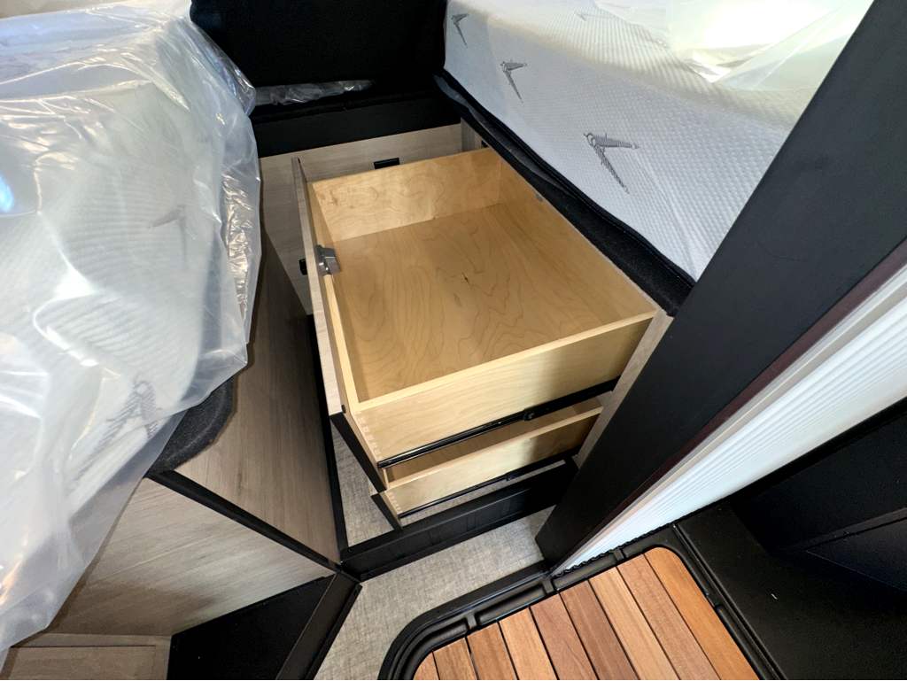 2026 Grand Design Lineage Series M 25TK - Image 26
