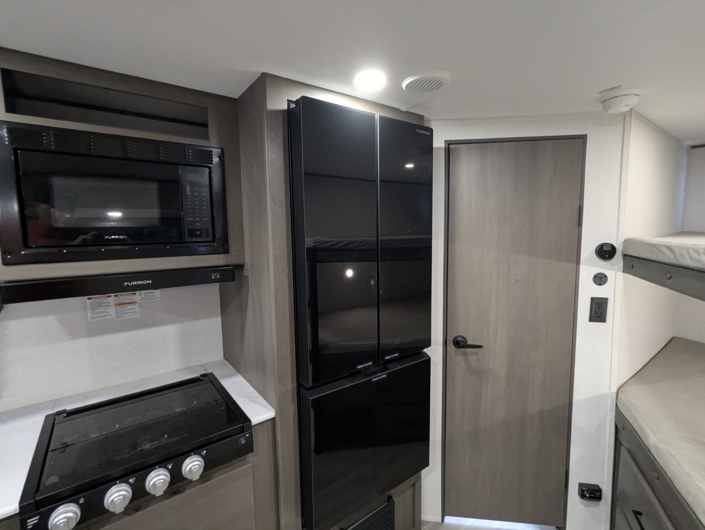 2026 Grand Design Transcend XPLOR 23BHX - Image 18