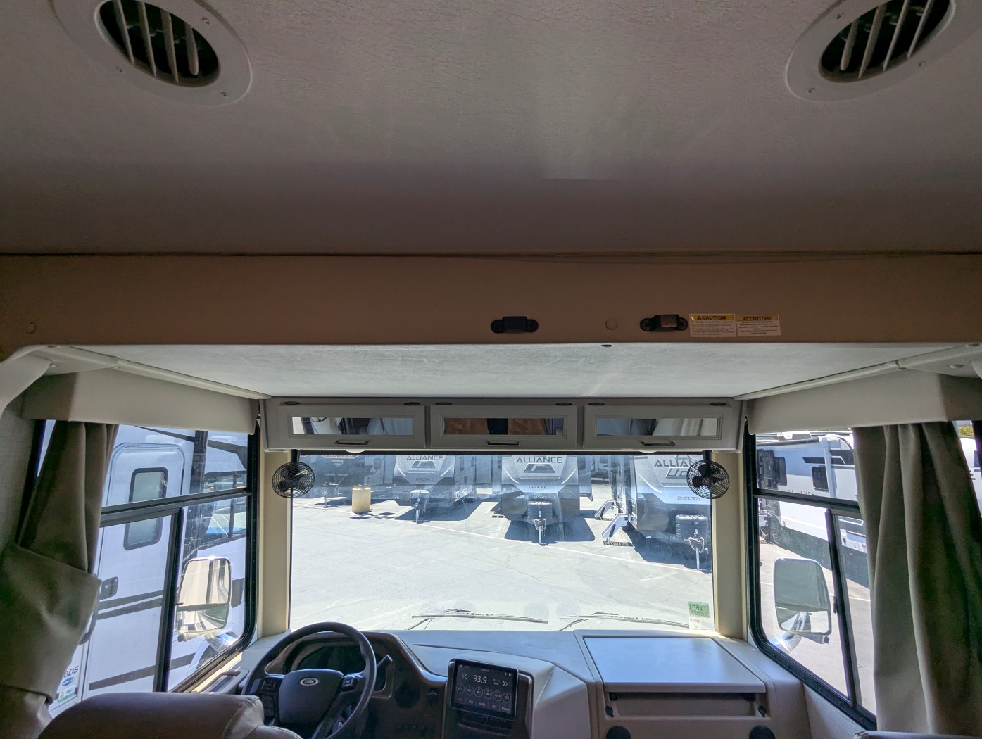 2022 Thor Motor Coach Windsport 35M - Image 10