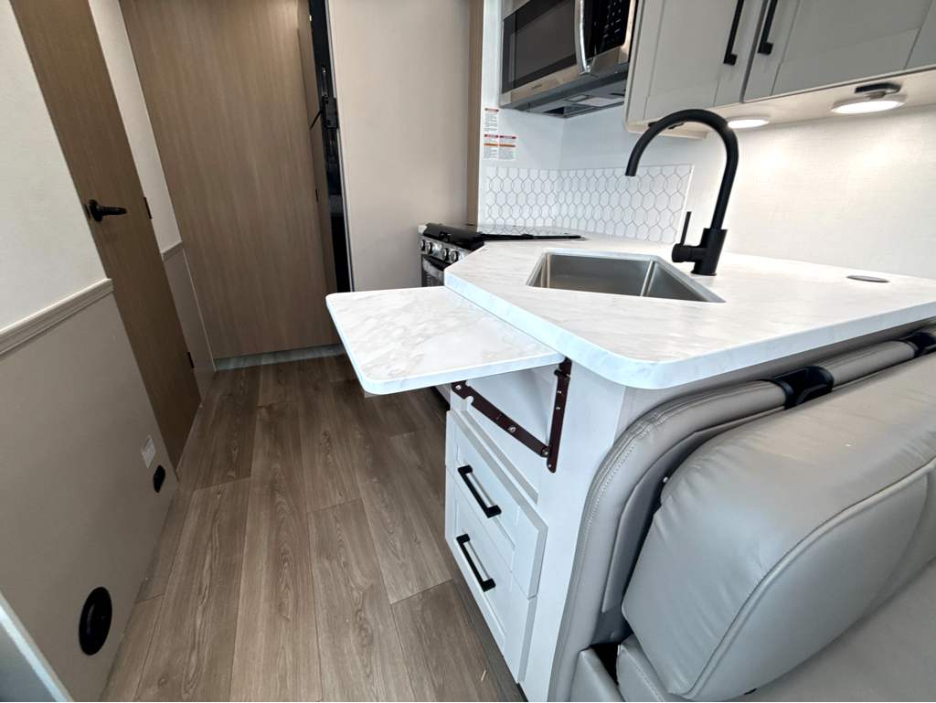 2027 JAYCO REDHAWK 27G - Image 29