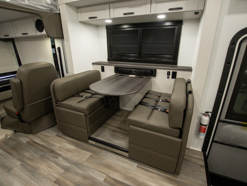 2026 Jayco Precept 31UL - Image 7