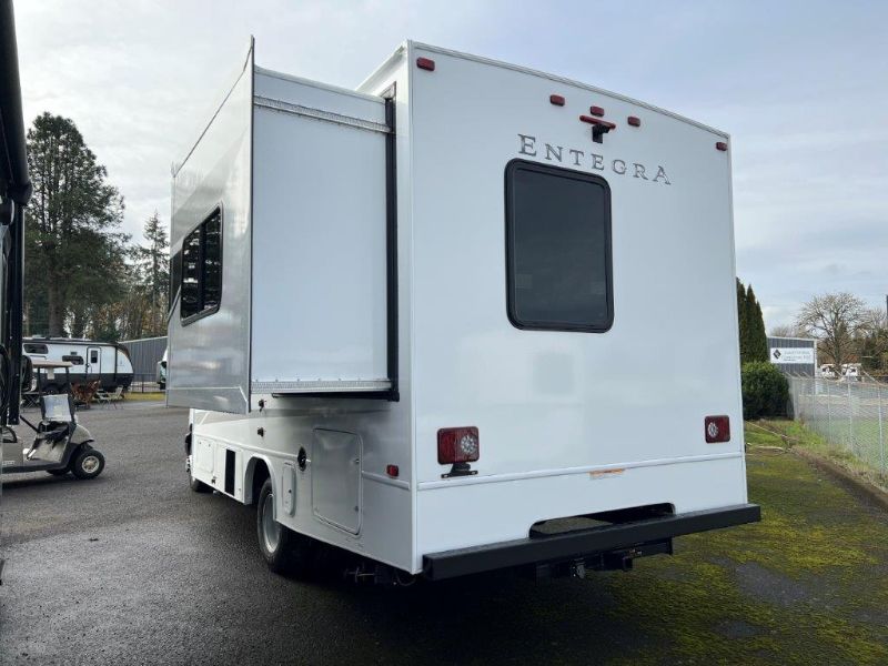 2026 Entegra Coach Odyssey SE 22CF - Image 2
