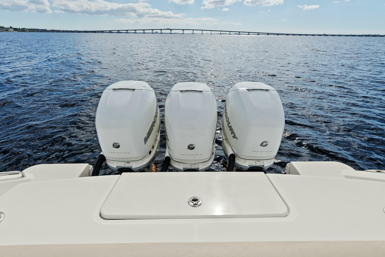 2019 Boston Whaler 380 Outrage - Image 30