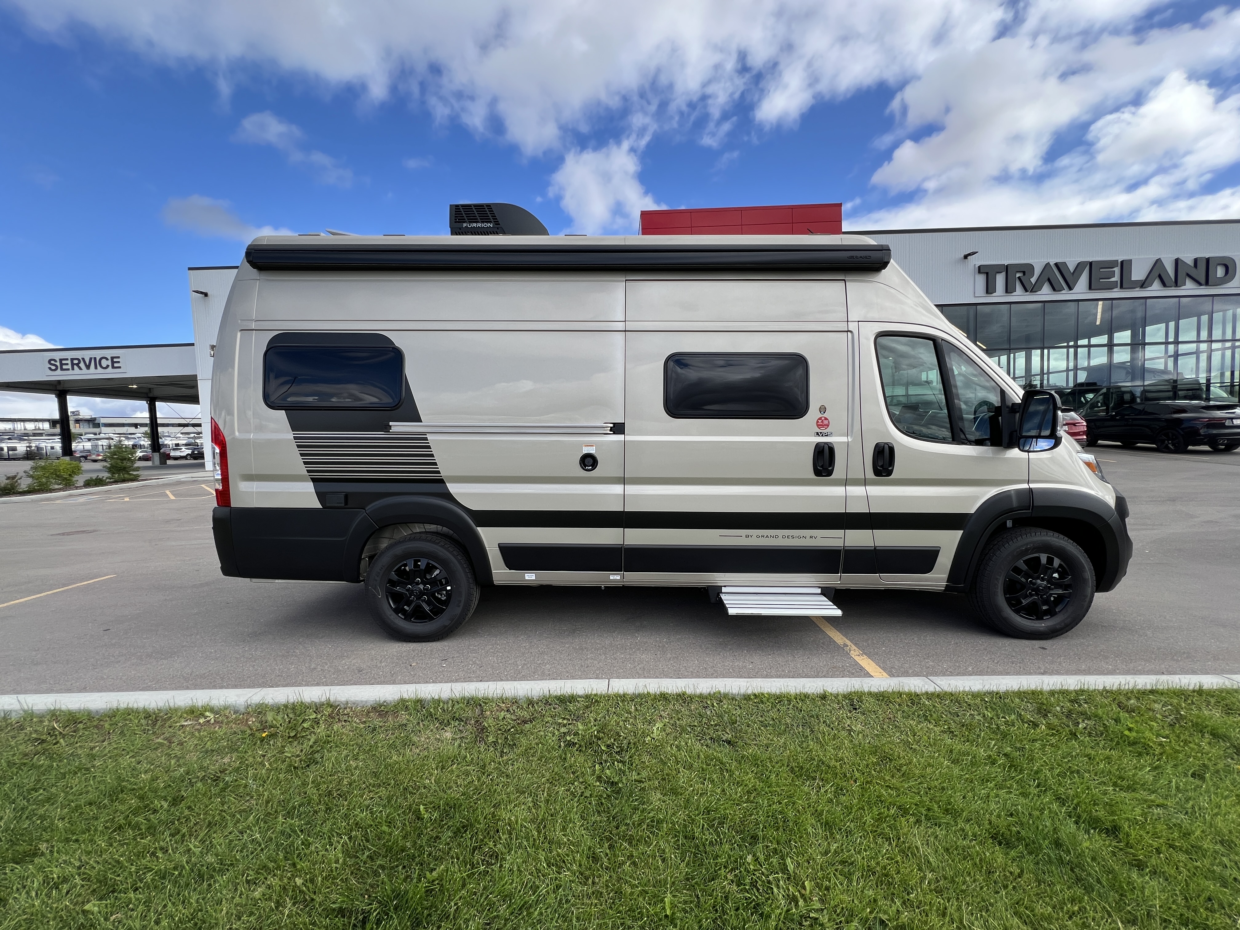 2027 Grand Design Lineage Series VP2 LVP2 - Image 11