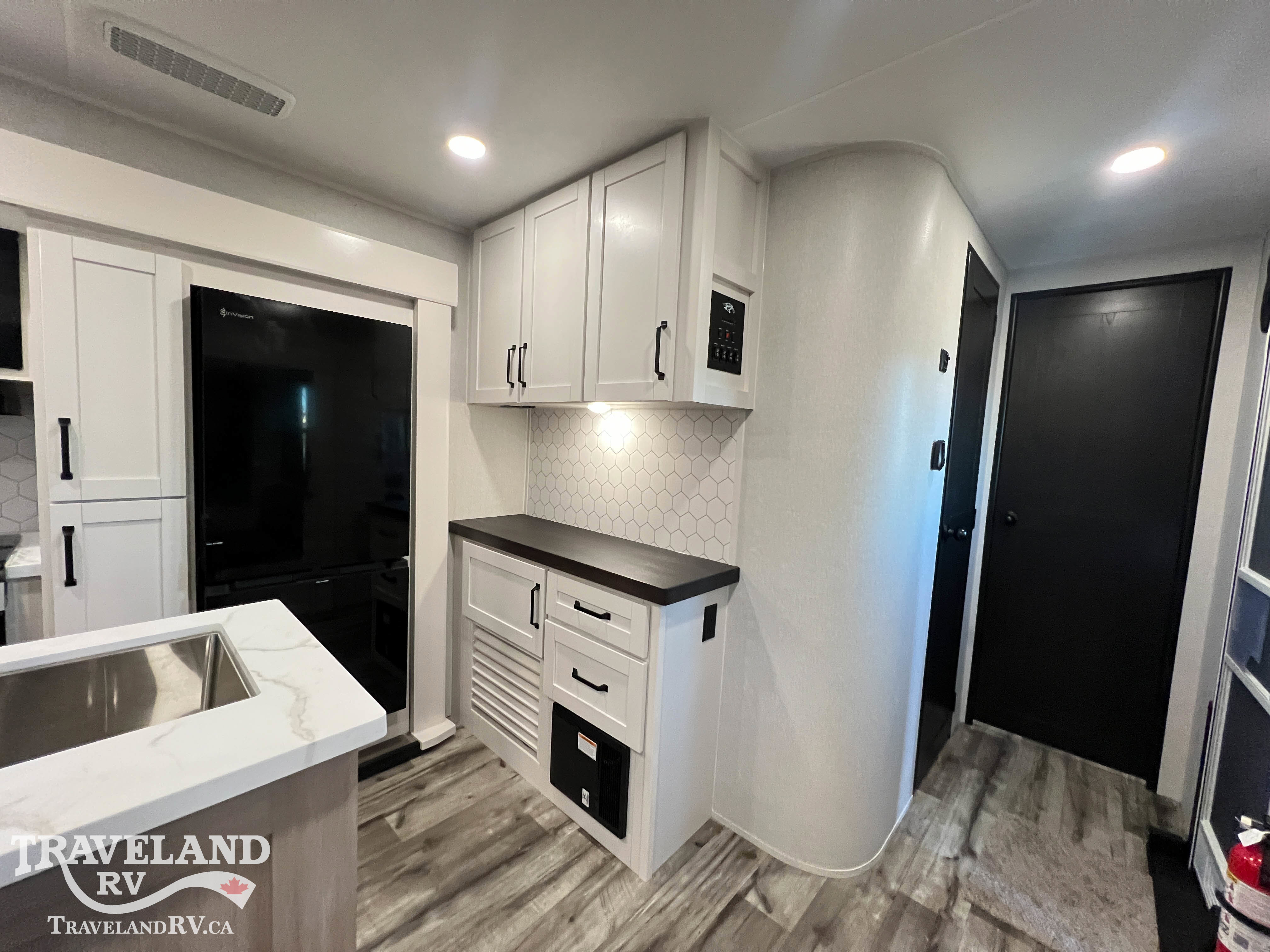 2026 Highland Ridge Roamer Light Duty 31TBTS - Image 10