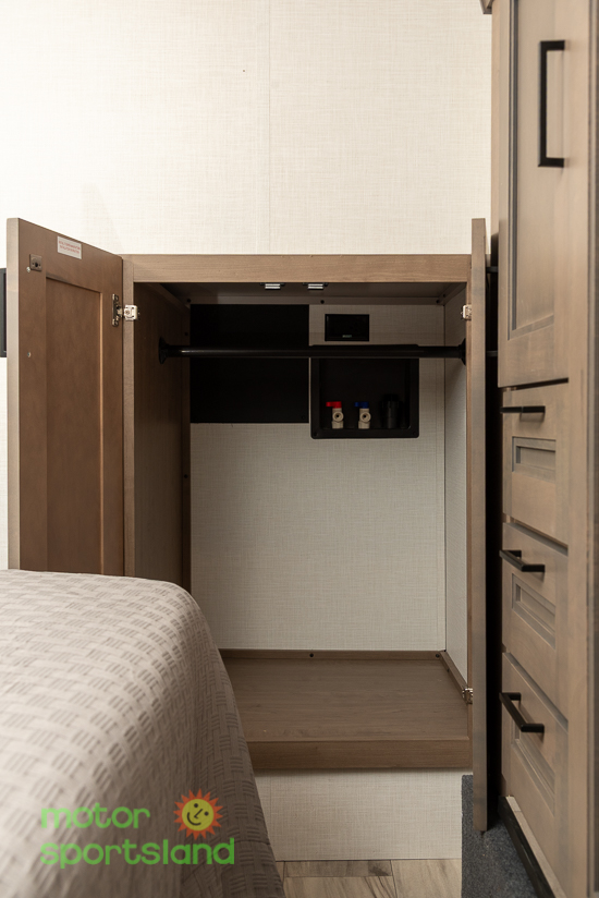 2026 KZ RV Durango Half-Ton D286BHD - Image 49