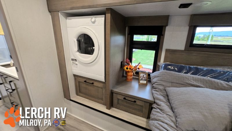 2026 KZ RV Durango Gold G384MSQ - Image 56