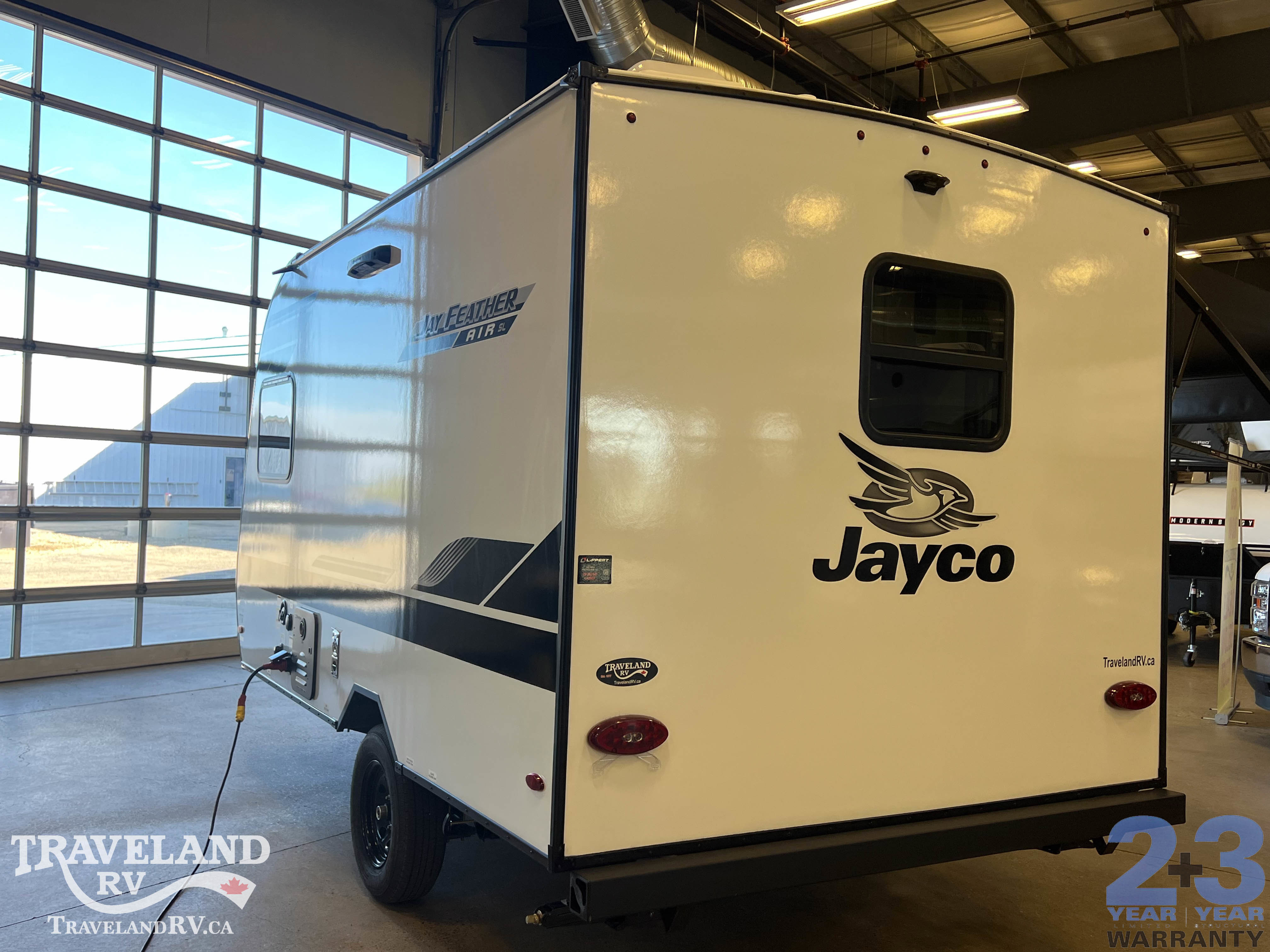 2026 JAYCO Jay Feather 15TBSL - Image 4